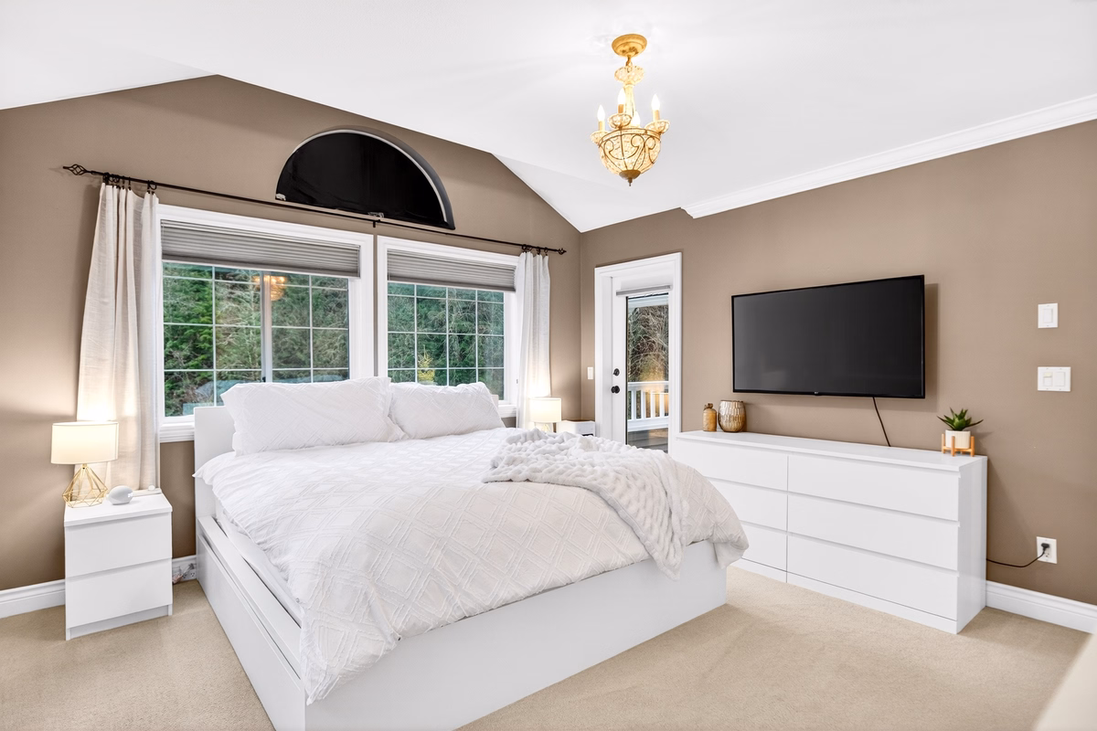 12595 266 STREET photo 40